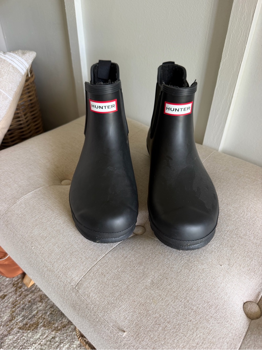 Hunter Black Chelsea Rain Boots with Red Logo